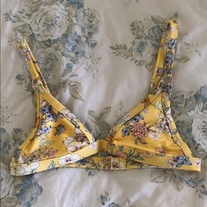 L.A. Hearts bikini top never worn